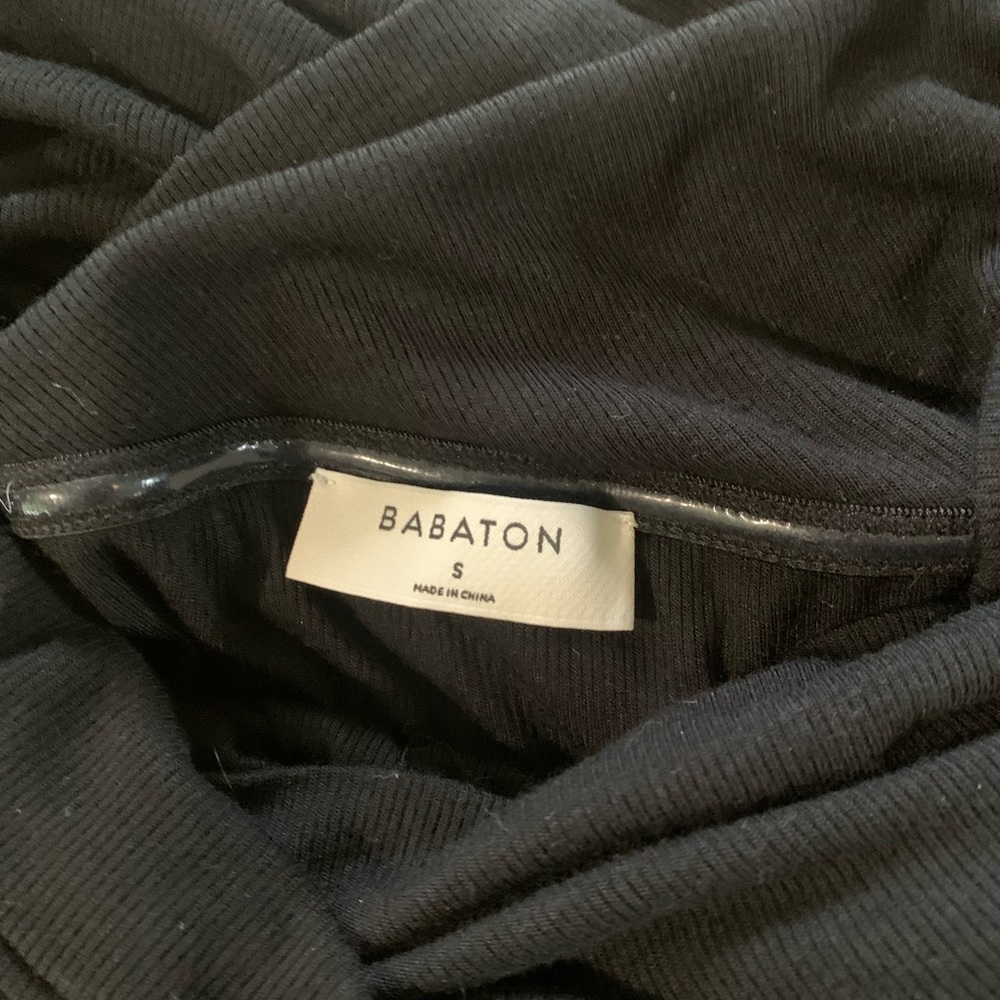 Babaton Off Shoulder Sexy Top